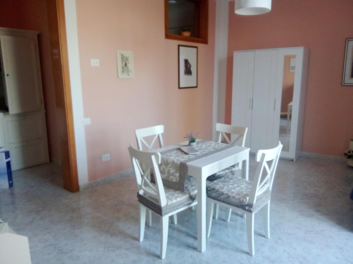 Apartamento Al Crocifisso...Da Nonna Pia Salerno Exterior foto